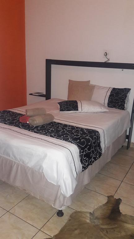 Guesthouse Villa Nina Okahandja Bagian luar foto