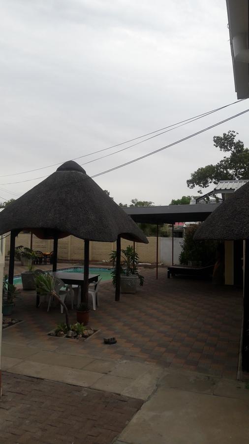 Guesthouse Villa Nina Okahandja Bagian luar foto